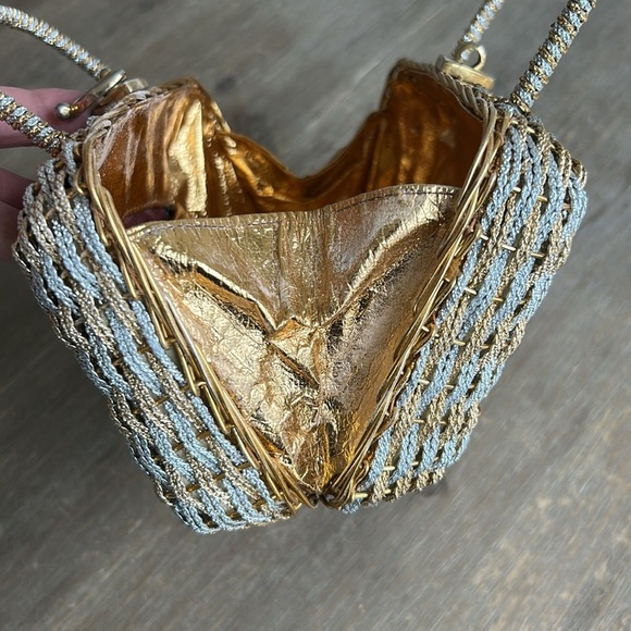 KORET Woven Golden and Silver Metallic Top Handle Handbag Vintage 60’s - Picture 10 of 15